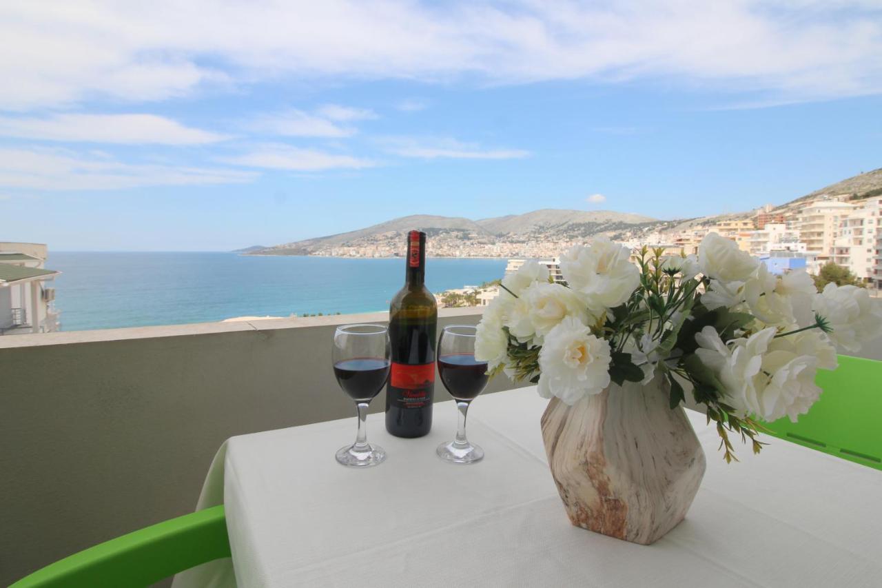Grand Blue Aparthotel Sarandë エクステリア 写真