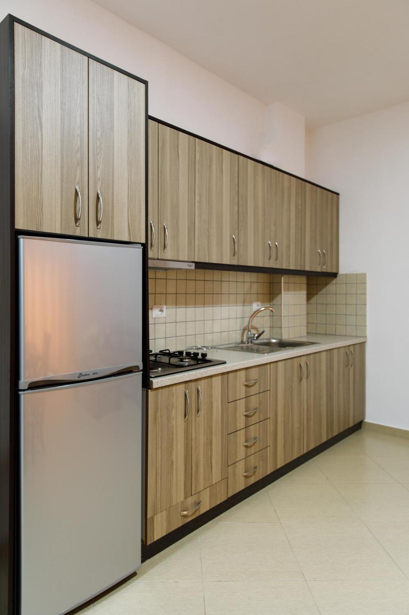 Grand Blue Aparthotel Sarandë エクステリア 写真